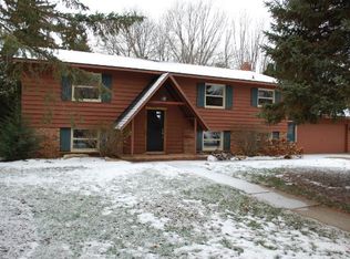 404 Darrell Dr, Stillwater, MN 55082