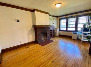 302 Norris Ct APT 10, Madison, WI 53703