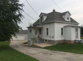 109 N Packer Dr, Francis Creek, WI 54214