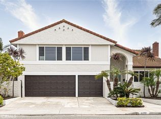 9892 Hot Springs Dr, Huntington Beach, CA 92646