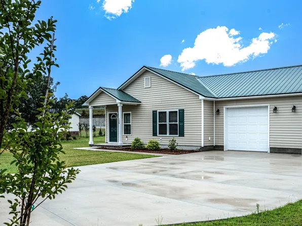 138 Macdonald Blvd, Havelock, NC 28532
