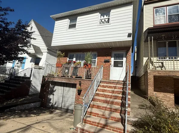 145 W 29th St, Bayonne, NJ 07002