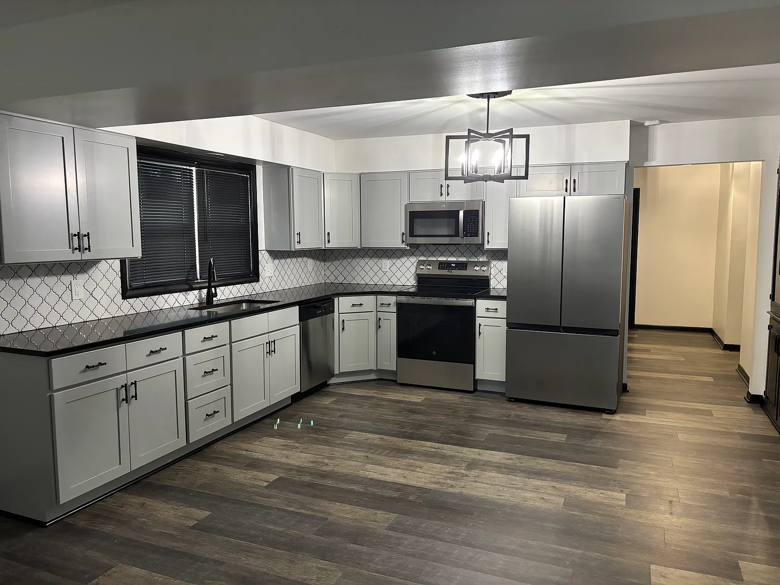 3 bed, 1500 sqft, $2,150 — Photo 1