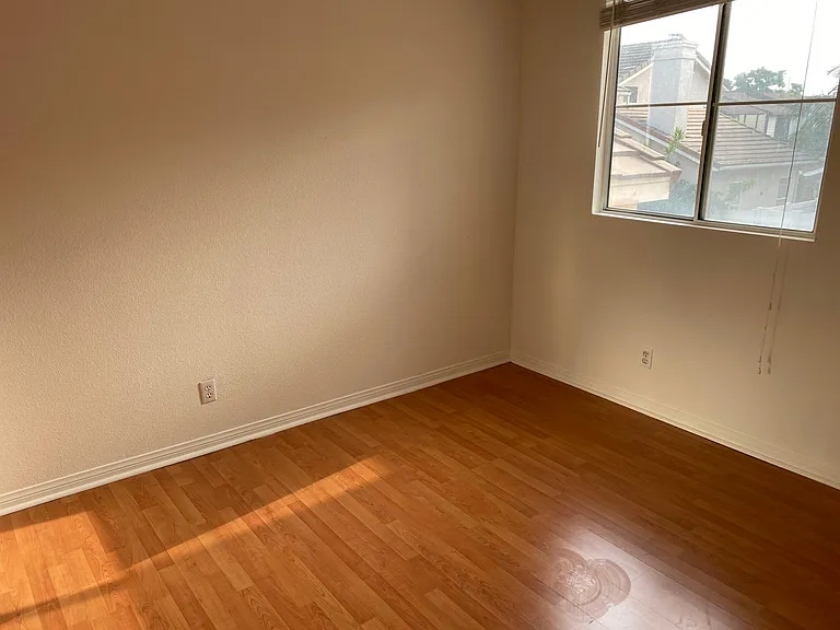 2626 W Ball Rd #H3 — Photo 7
