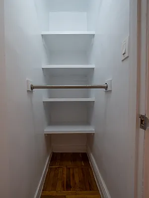 Rented by City Connections Realty | media 29