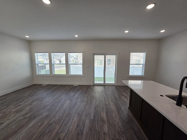 4597 Kapono Ct — Photo 5