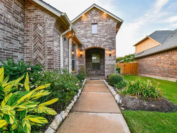 2114 Ascot Ln, Sugar Land, TX 77479