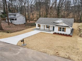 5450 Pine Rd SW, Mableton, GA 30126