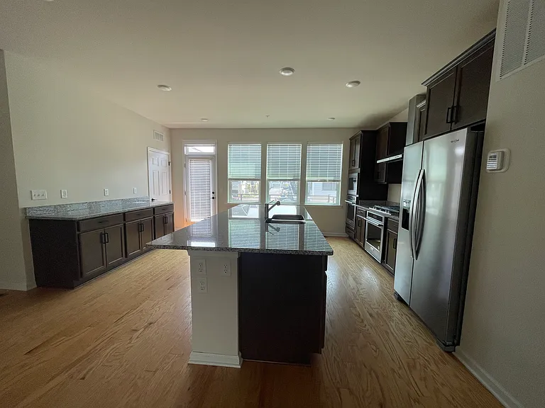103 Vaughn Dr — Photo 14