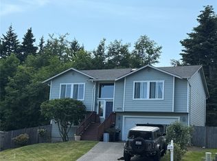 4870 Breezefair Rd, Freeland, WA 98249
