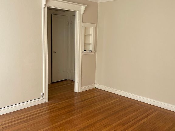 4th image of 350 Noe St APT 1