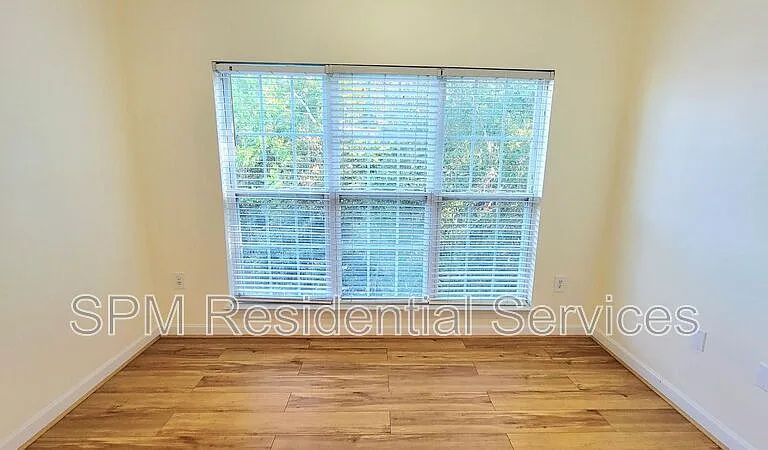 1505 Cadfel Ct #304 — Photo 8