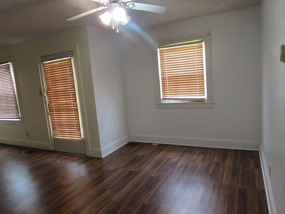 4th image of 370 N 5th St
