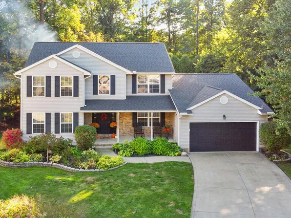 38 Elmwood Pl, Lexington, OH 44904
