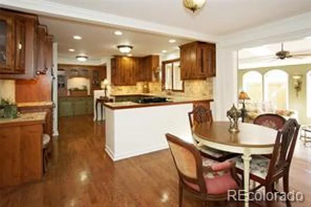 5 bed, 4692 sqft, $4,000 — Photo 3