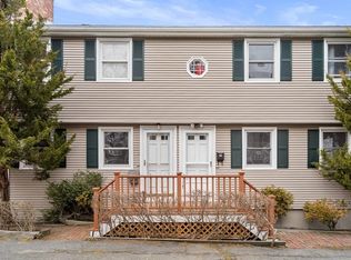 106 Green St #1, Marblehead, MA 01945