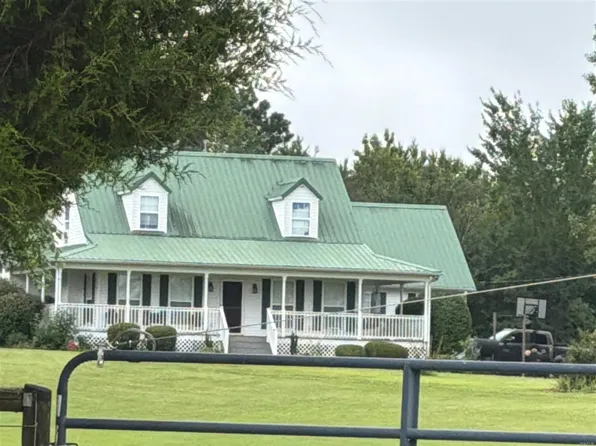 1492 Hamilton Rd, Lexington, TN 38351