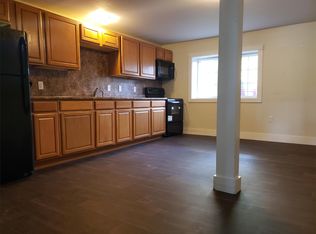 482 Essex St APT 1, Dover Foxcroft, ME 04426