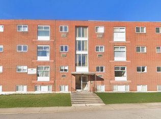 4663 Huron St #3, Niagara Falls, ON L2E2H7