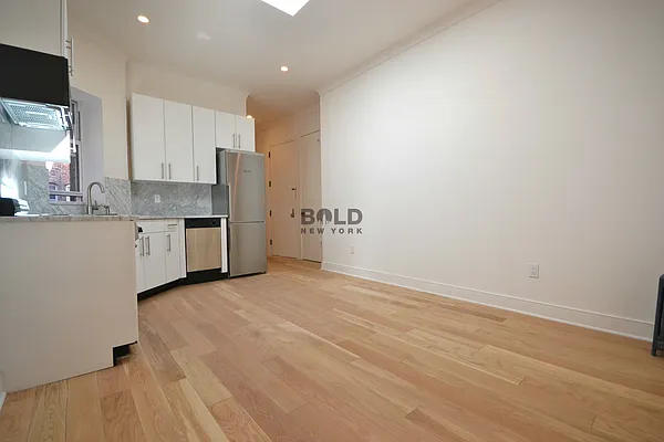 Rented by Bold New York | media 6