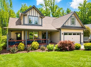 36 Copper Mill Ct, Candler, NC 28715