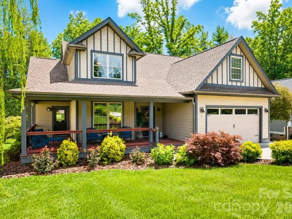 36 Copper Mill Ct, Candler, NC 28715