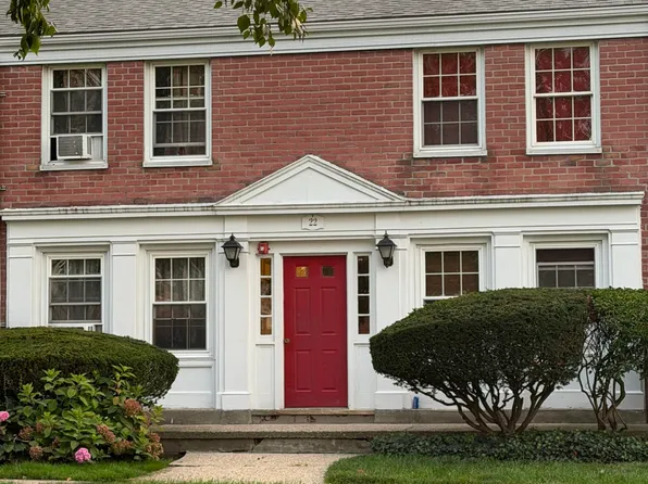 22 Revere Drive #3, Stamford, CT 06902