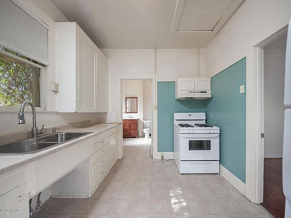 5th image of 1139 N 2nd Ave