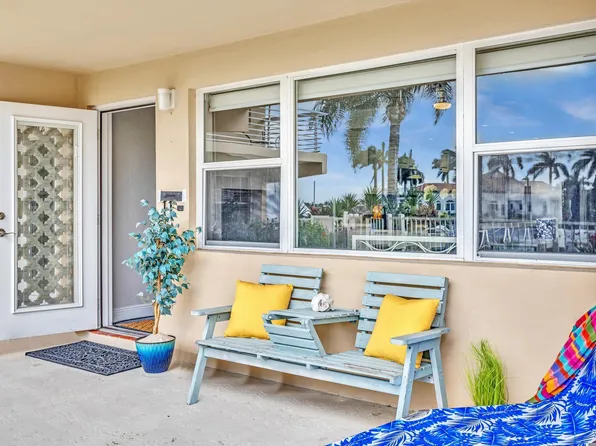 3216 SE 12th Street #11, Pompano Beach, FL 33062