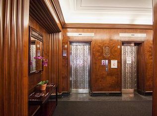 1100 North Dearborn, Chicago, IL 60610