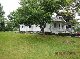 1180 S Keel Ridge Rd, Hermitage, PA 16148