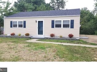 4 Wardor Ave, New Castle, DE 19720