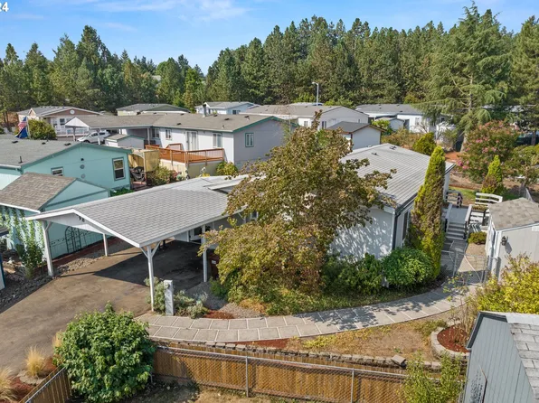 10400 SE Cook Ct Unit 98, Milwaukie, OR 97222