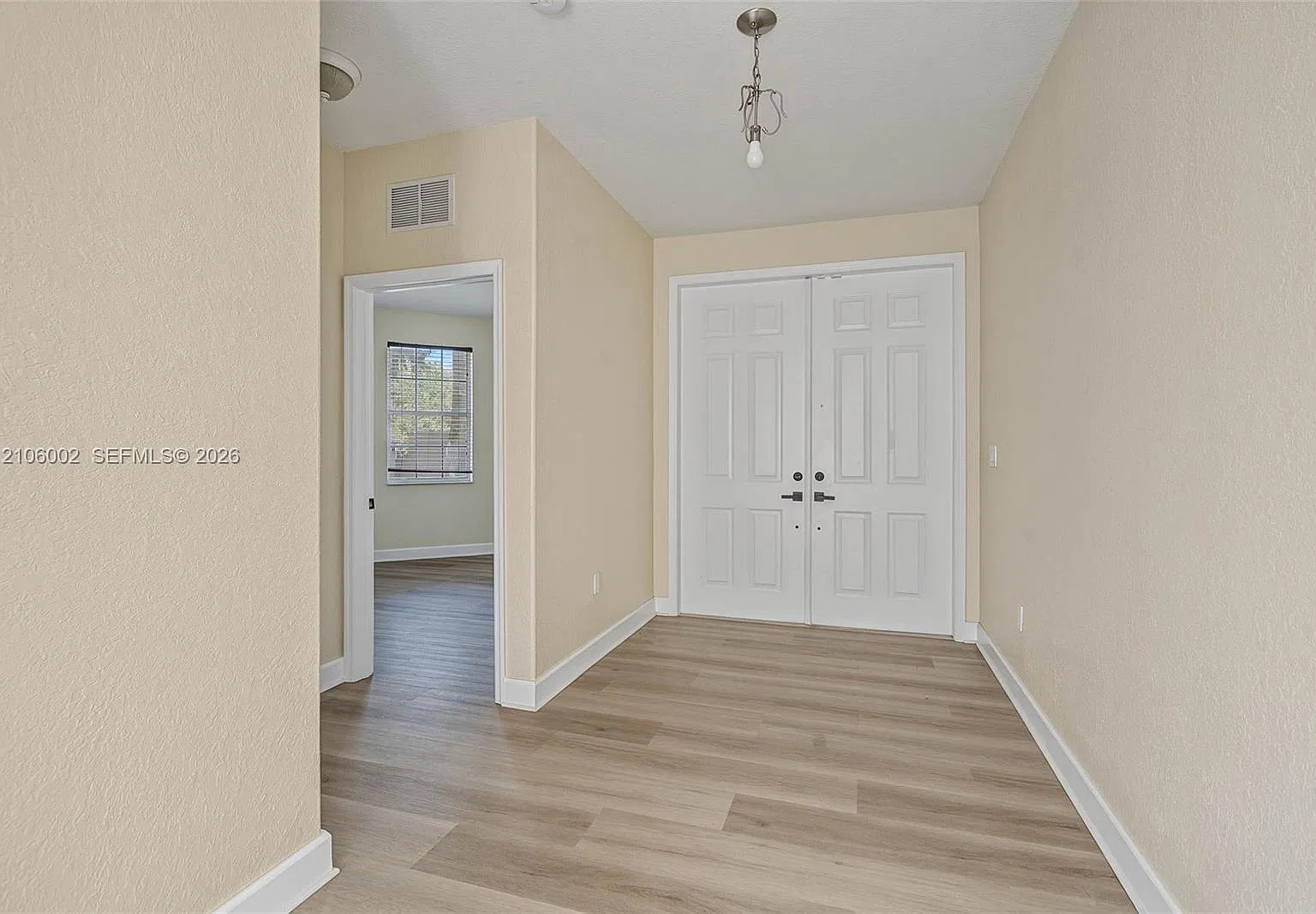 Islands At Doral Northwes — Photo 4