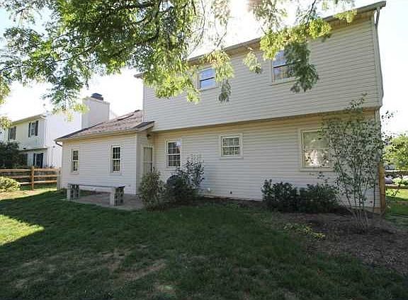 4th image of 605 Bridgeview Dr