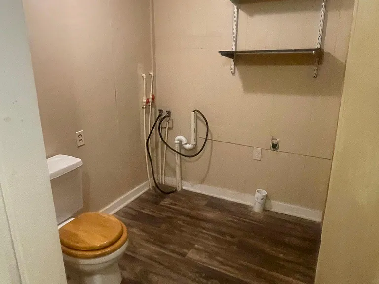 1804 Bunch St #B — Photo 6