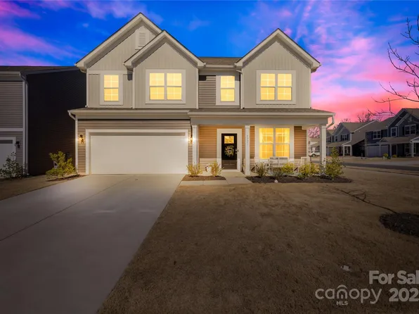 4021 Eckels Dr, Charlotte, NC 28215