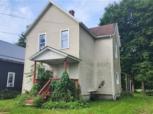 20 Orchard St, Salamanca, NY 14779
