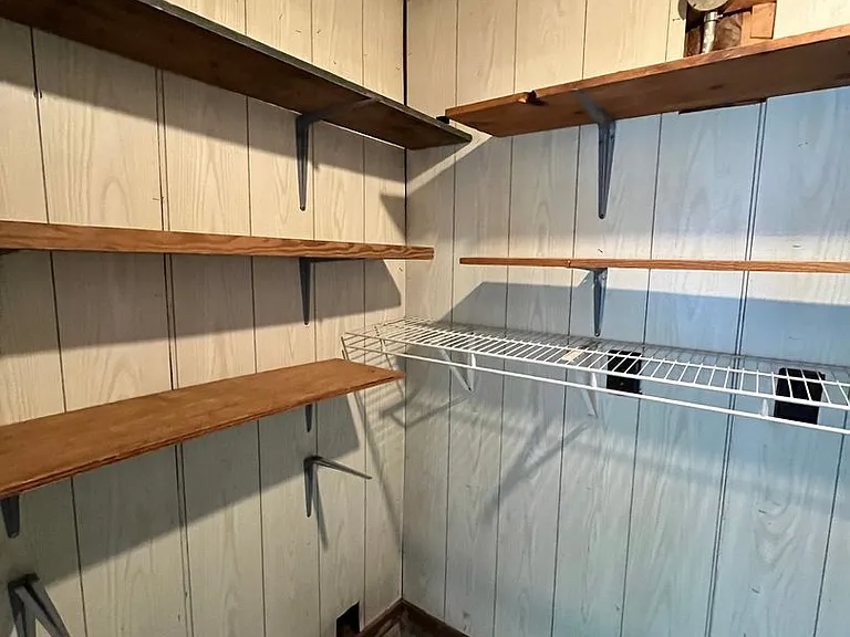 2890 Beta St — Photo 40