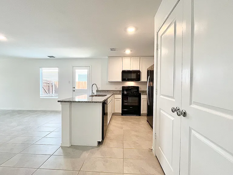 7212 Gray Wolf Ln — Photo 21