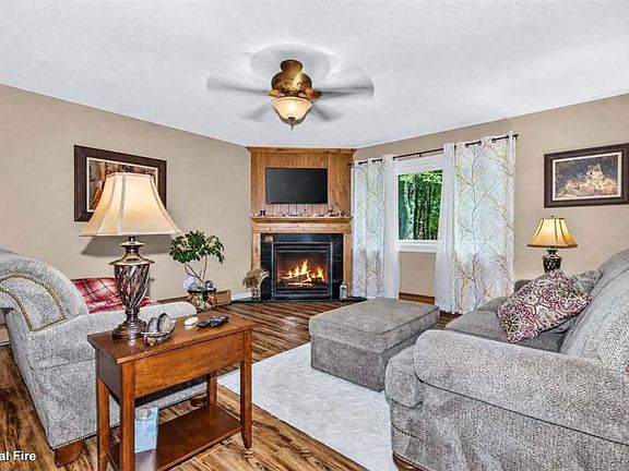 5th image of 1806 Buckhorn Cir