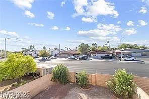 1675 Jupiter Ct #D — Photo 15