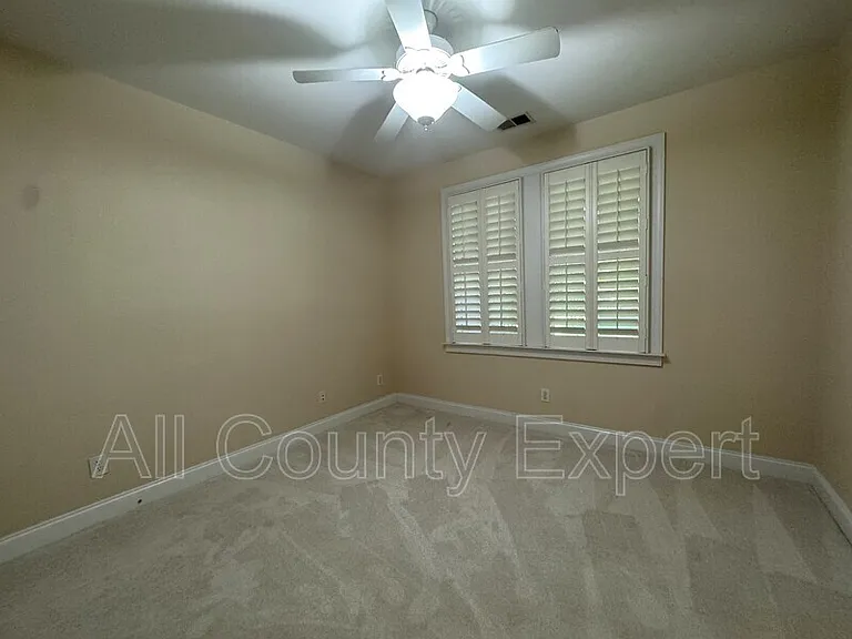 3006 Riverstone Trl — Photo 31