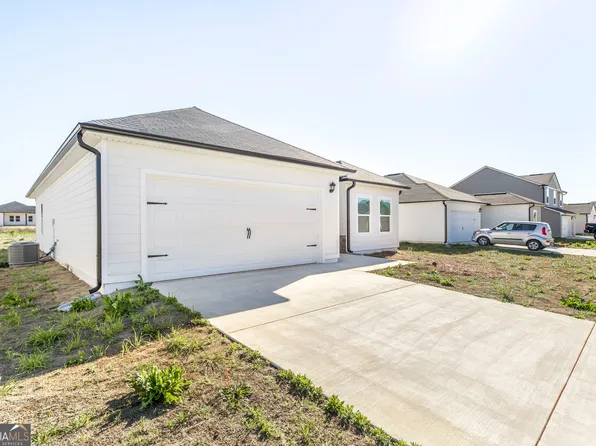 712 Georgian Walk, Byron, GA 31008