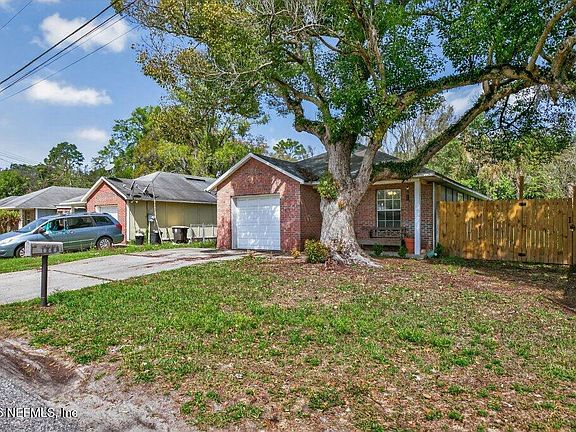 3rd image of 8231 SUSIE Street #0