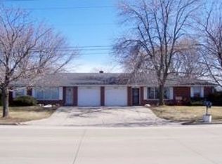 2255 S Ridge Rd, Green Bay, WI 54304