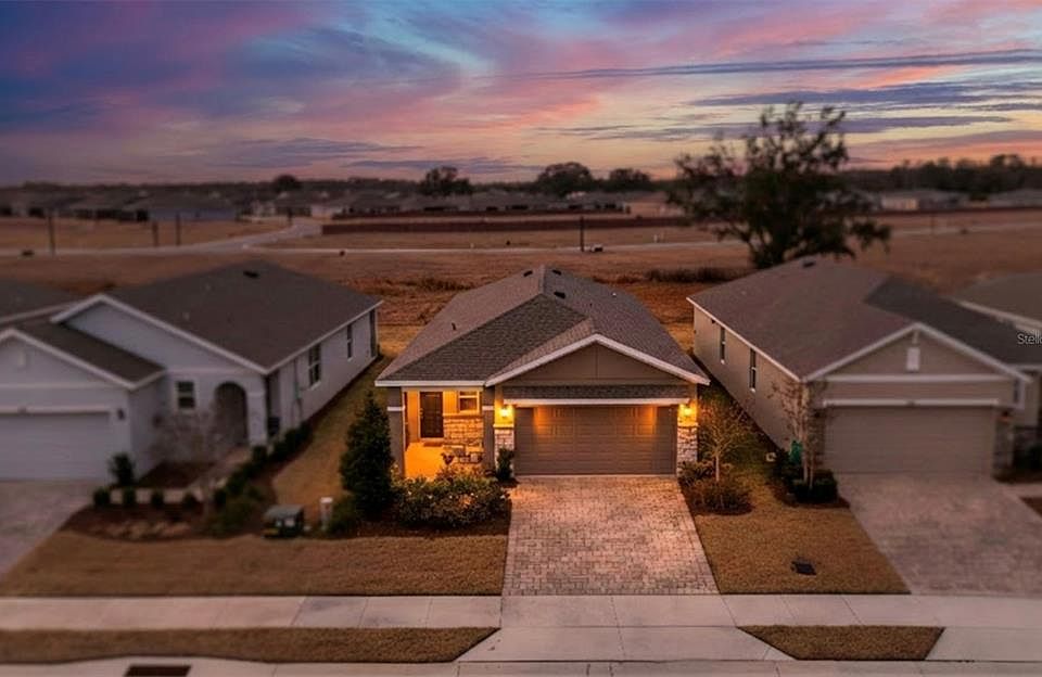 1st image of 5464 NW 46th Lane Rd