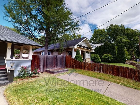 2nd image of 19 E Walnut St
