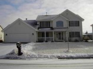 1985 Pebble Dr, Beloit, WI 53511