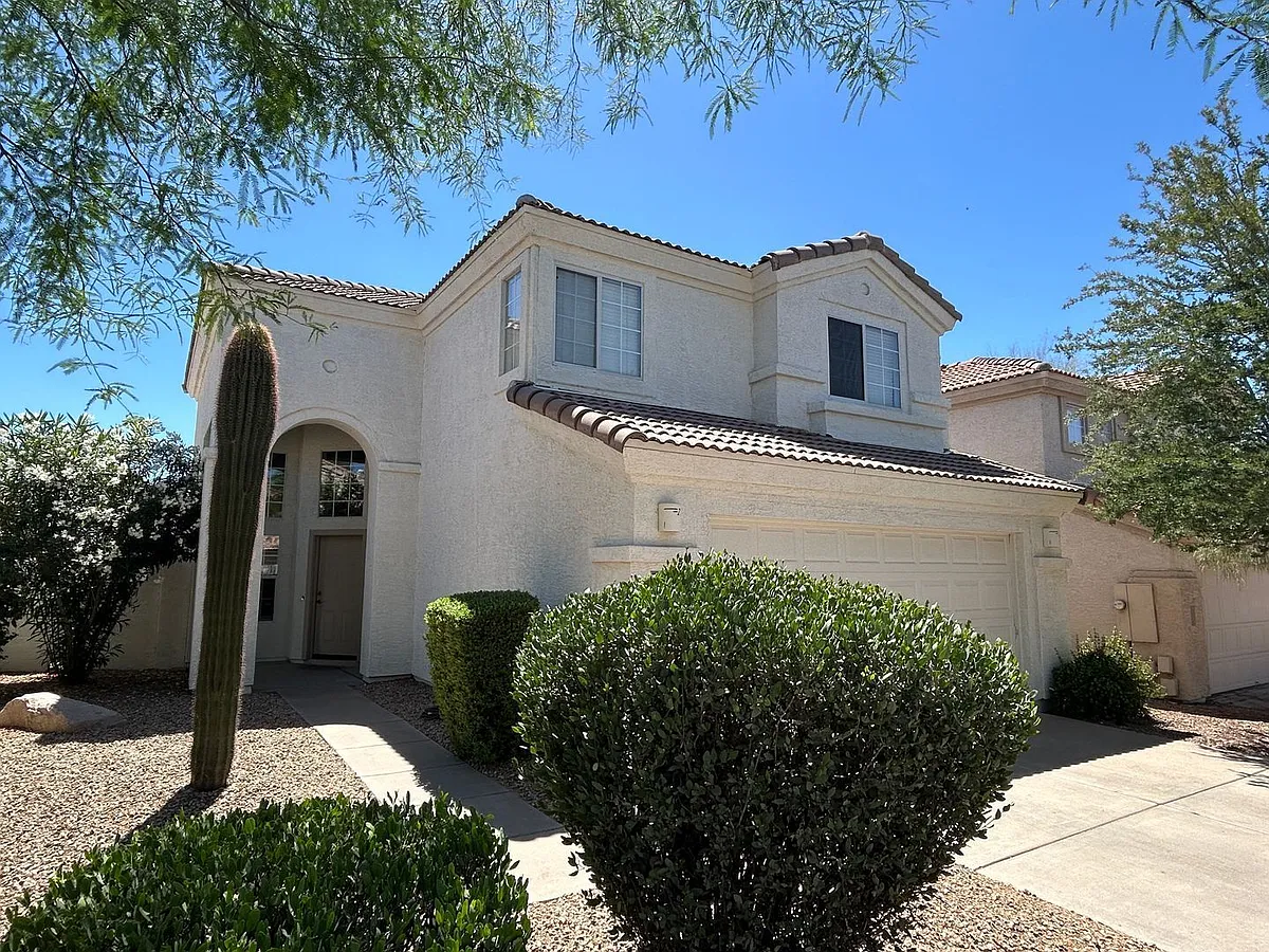 Building Photo - 4447 E Creosote Dr